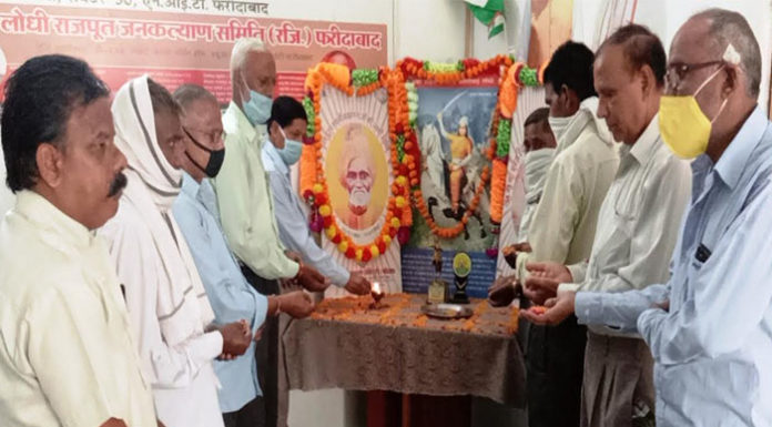 Social workers paid tribute to Swami Brahmananda on the 37th Nirvana Day