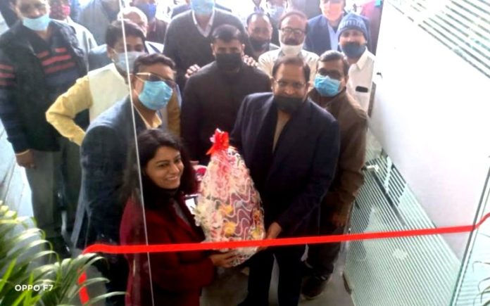 Former Industries Minister Vipul Goyal inaugurates Healing Hand Orthopedic Clinic in Sector 17 Faridabad