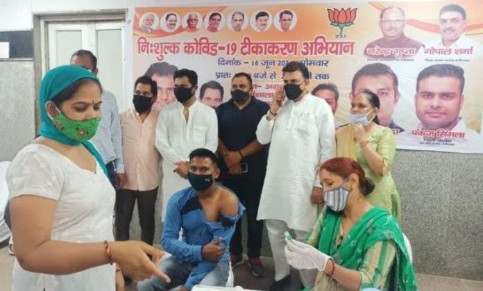 Two vaccination camps organized by BJP Yuva Morcha and Kisan Morcha were launched.