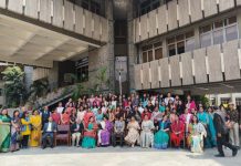 International Women's Day: Renu Bhatia lit the lamp and congratulated women